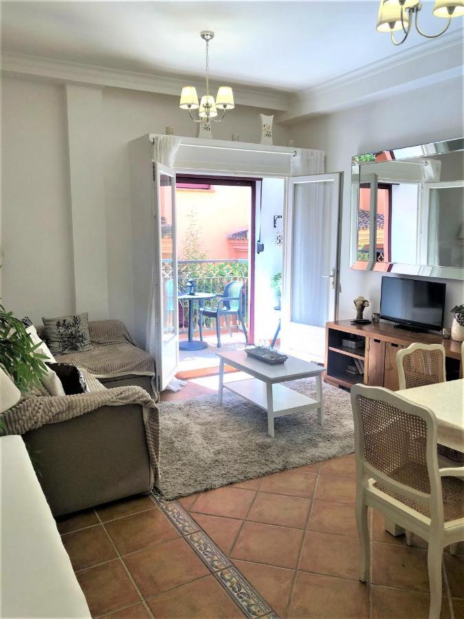 Elegant 2Br Apartment Puerto Banus Marbella Just 12 Minutes Away By G00Giemaps Estepona Eksteriør billede