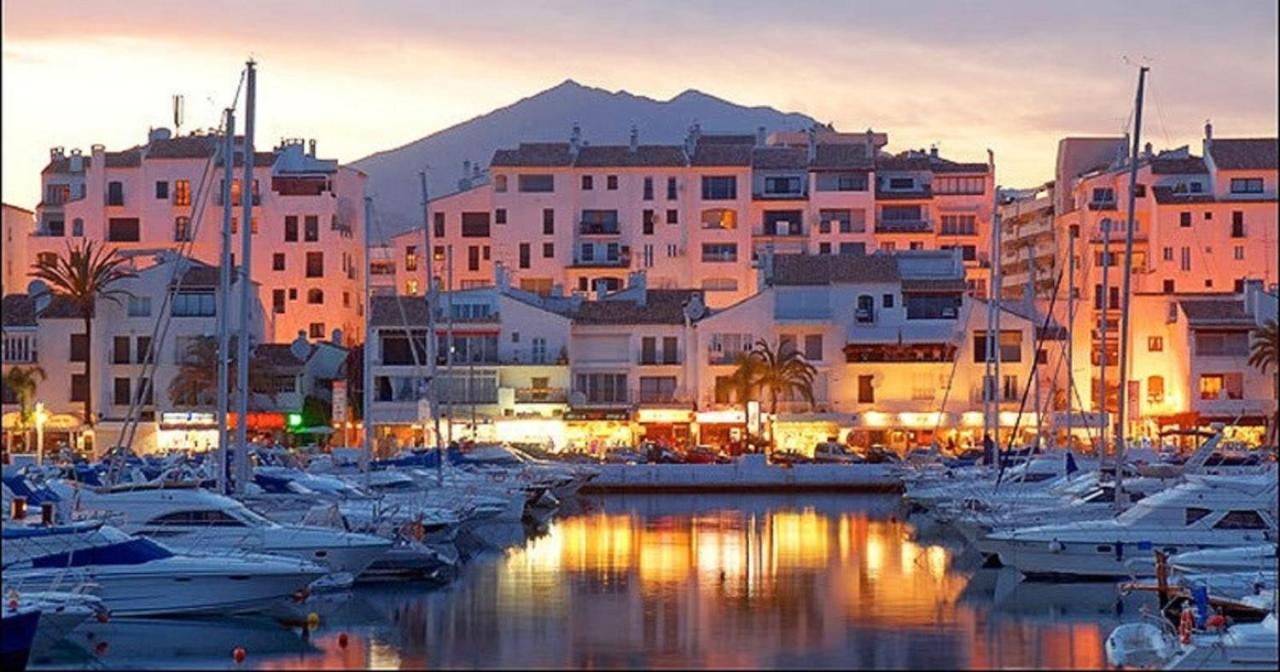 Elegant 2Br Apartment Puerto Banus Marbella Just 12 Minutes Away By G00Giemaps Estepona Eksteriør billede