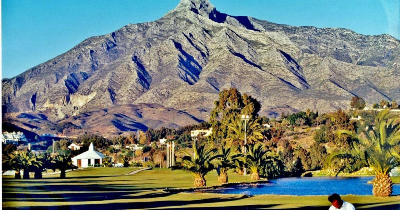 Elegant 2Br Apartment Puerto Banus Marbella Just 12 Minutes Away By G00Giemaps Estepona Eksteriør billede